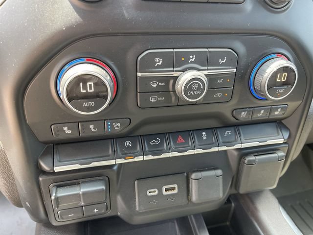 Used 2019 Chevrolet Silverado 1500 LTZ w/ LTZ Convenience Package AWD/4WD image 19