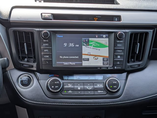 Used 2016 Toyota RAV4 XLE w/ Convenience Package FWD image 14