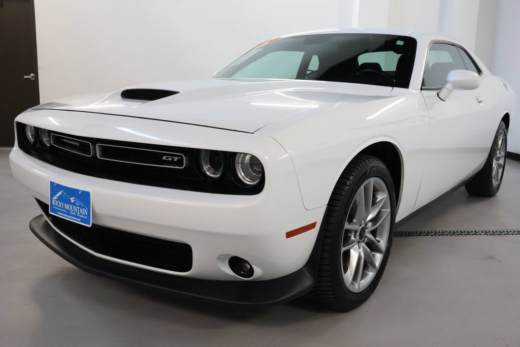 Used 2022 Dodge Challenger GT AWD/4WD image 3