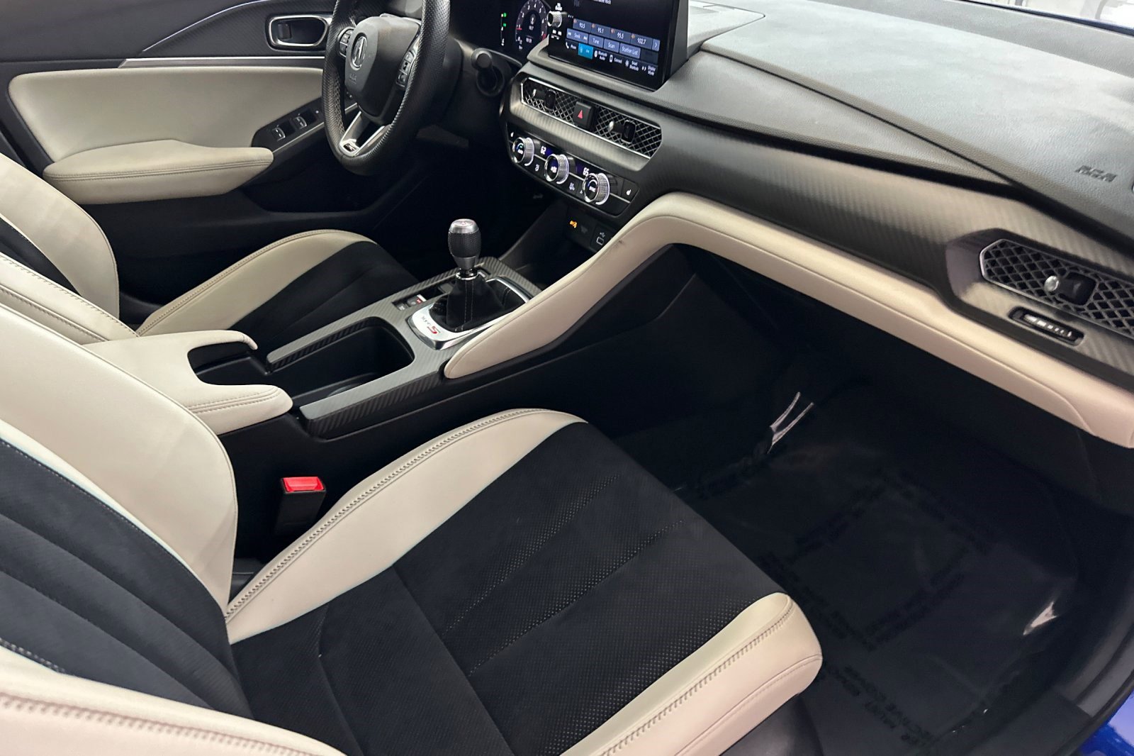 Used 2024 Acura Integra Type S image 32