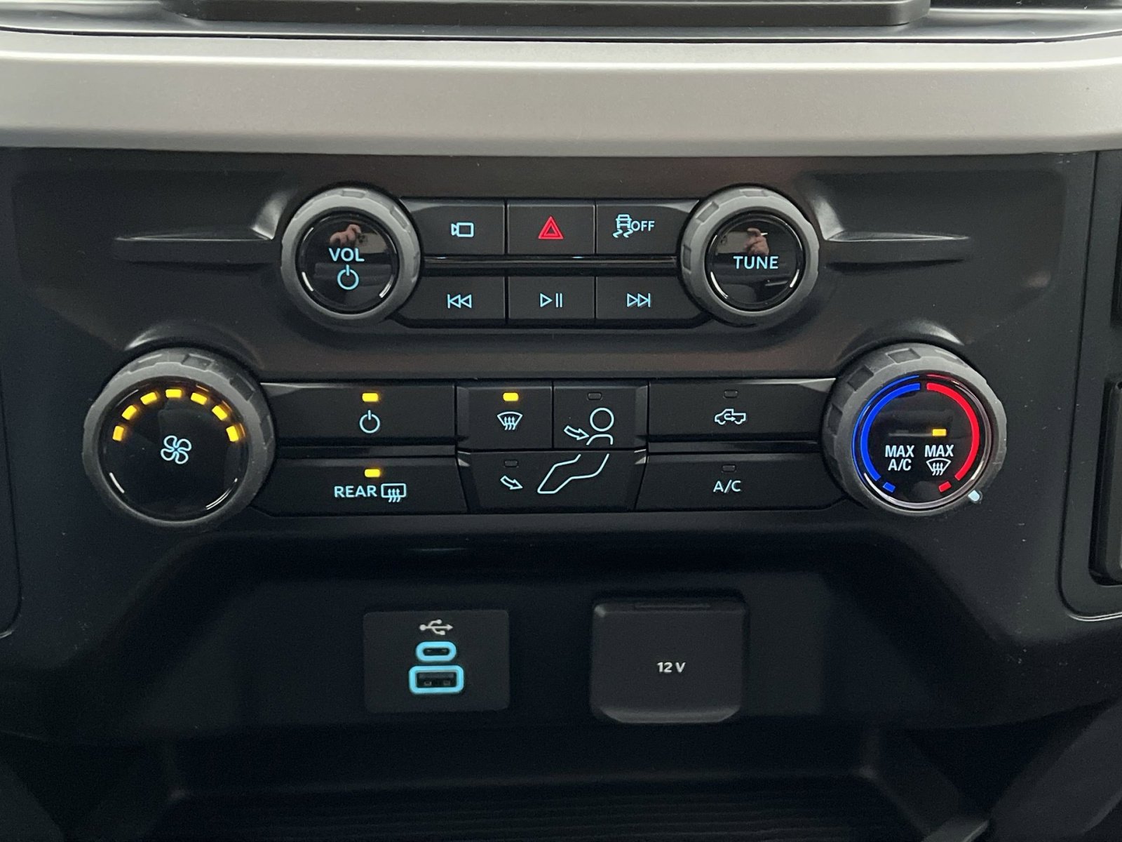 New 2026 Ford F250 XL w/ STX Appearance Package image 20