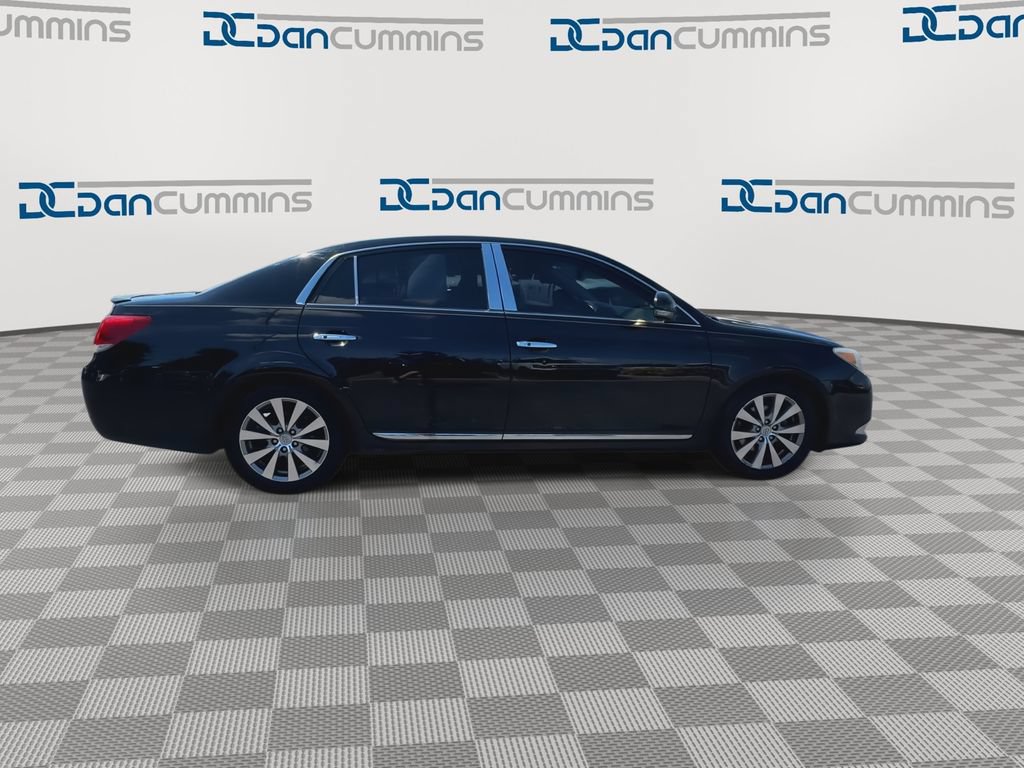 Used 2011 Toyota Avalon Limited FWD image 9