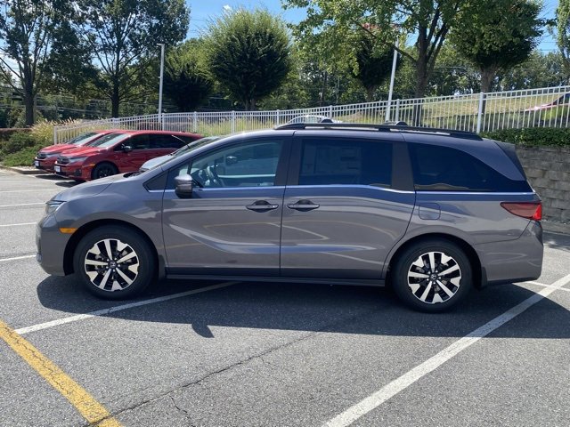 New 2026 Honda Odyssey EX-L image 4