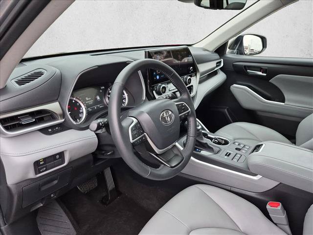 Certified 2026 Toyota Highlander XLE AWD/4WD image 10