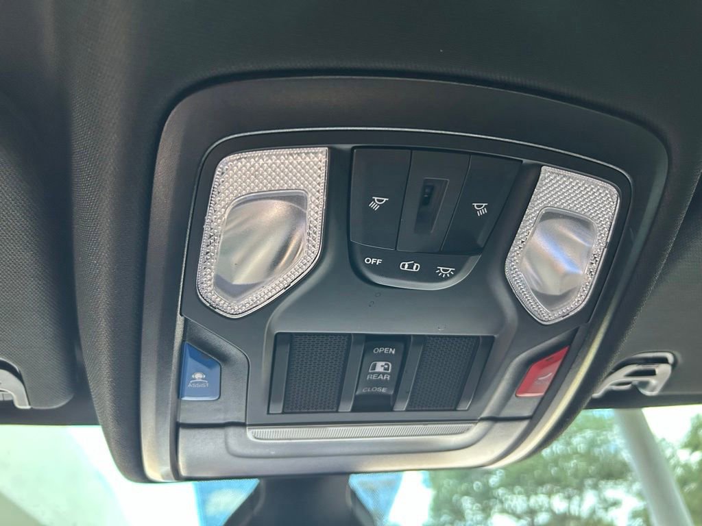 Used 2023 RAM 1500 Big Horn RWD image 49