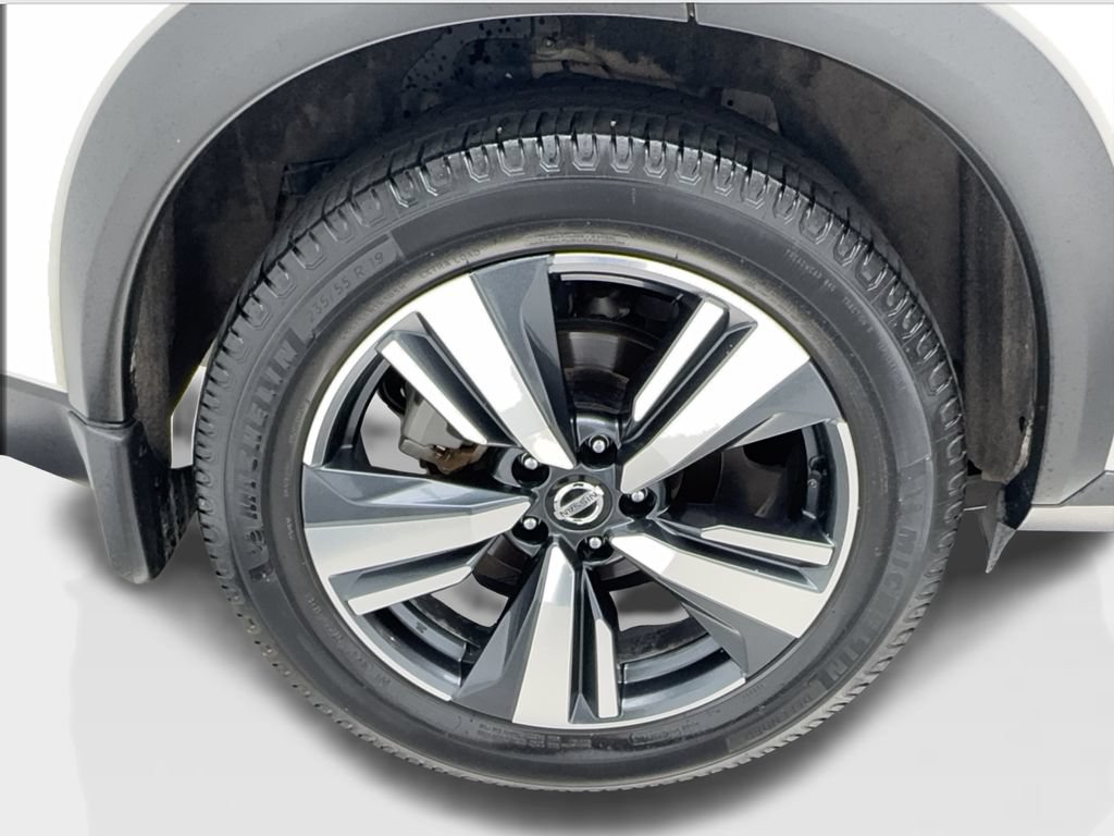 Used 2021 Nissan Rogue SL FWD image 16