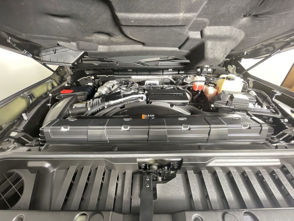 Used 2025 GMC Sierra 3500 Denali w/ Denali Reserve Package image 30