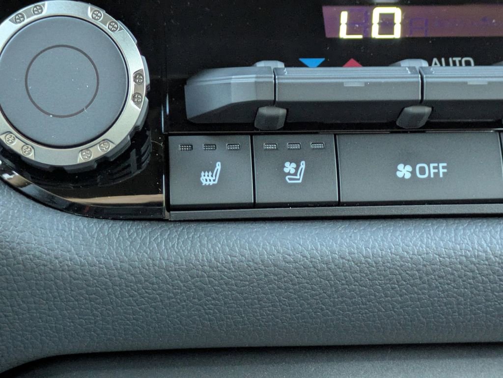 New 2026 Toyota Tundra Limited image 25