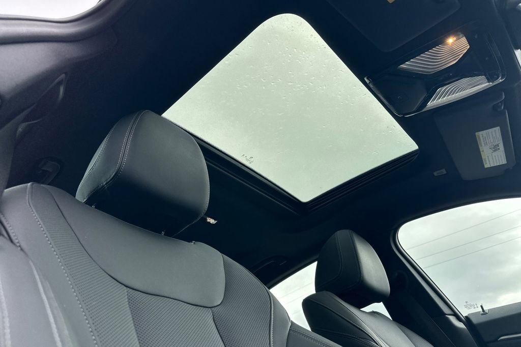 Used 2023 BMW i4 eDrive35 w/ Premium Package image 17