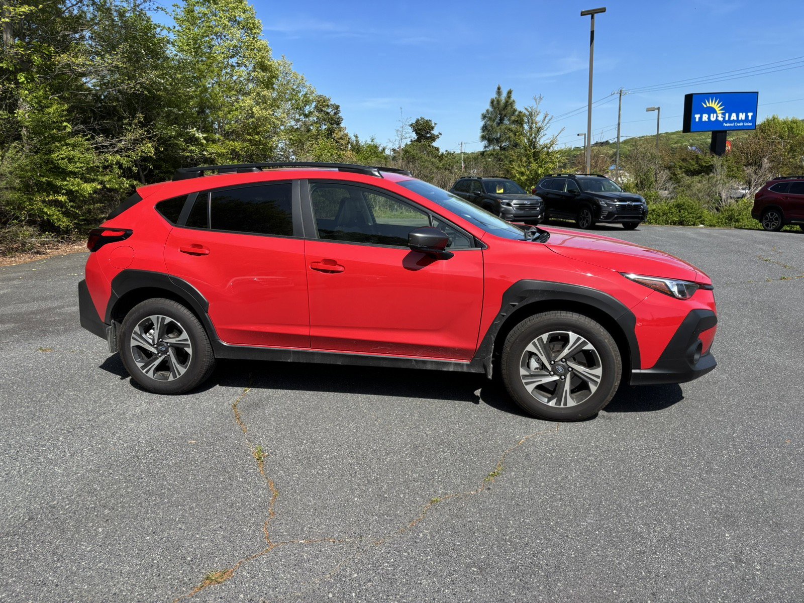Certified 2025 Subaru Crosstrek 2.0i Premium image 8