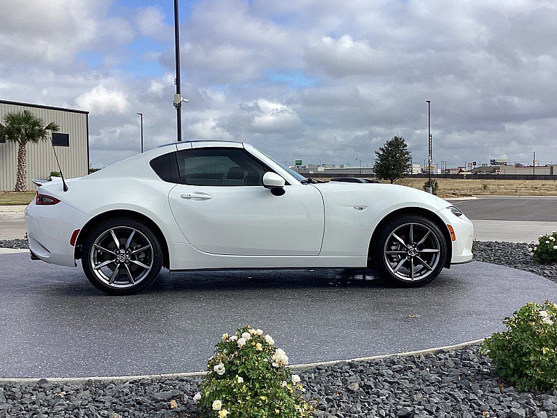 Used 2021 MAZDA MX-5 Miata RF Grand Touring image 4