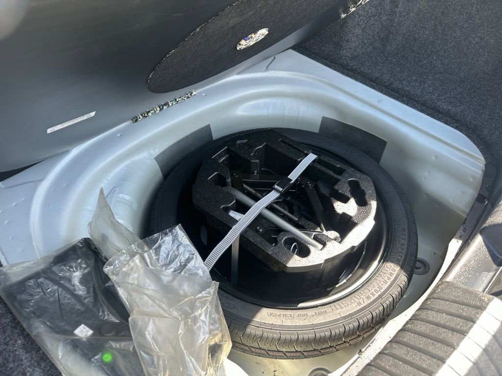 Used 2025 Volkswagen Jetta Sport image 26