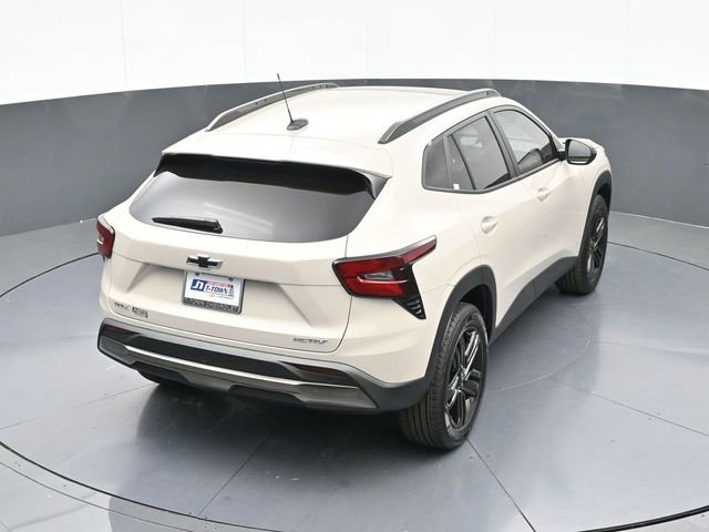 New 2026 Chevrolet Trax ACTIV w/ Sunroof Package FWD image 61