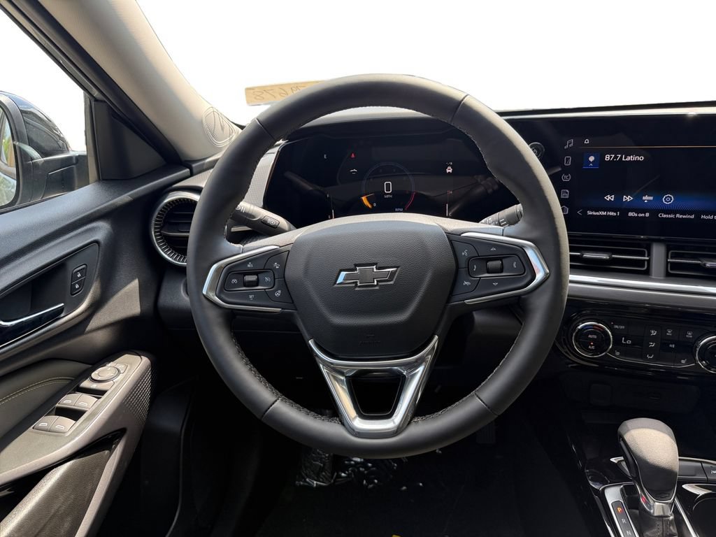New 2026 Chevrolet Trax ACTIV w/ Sunroof Package FWD image 12