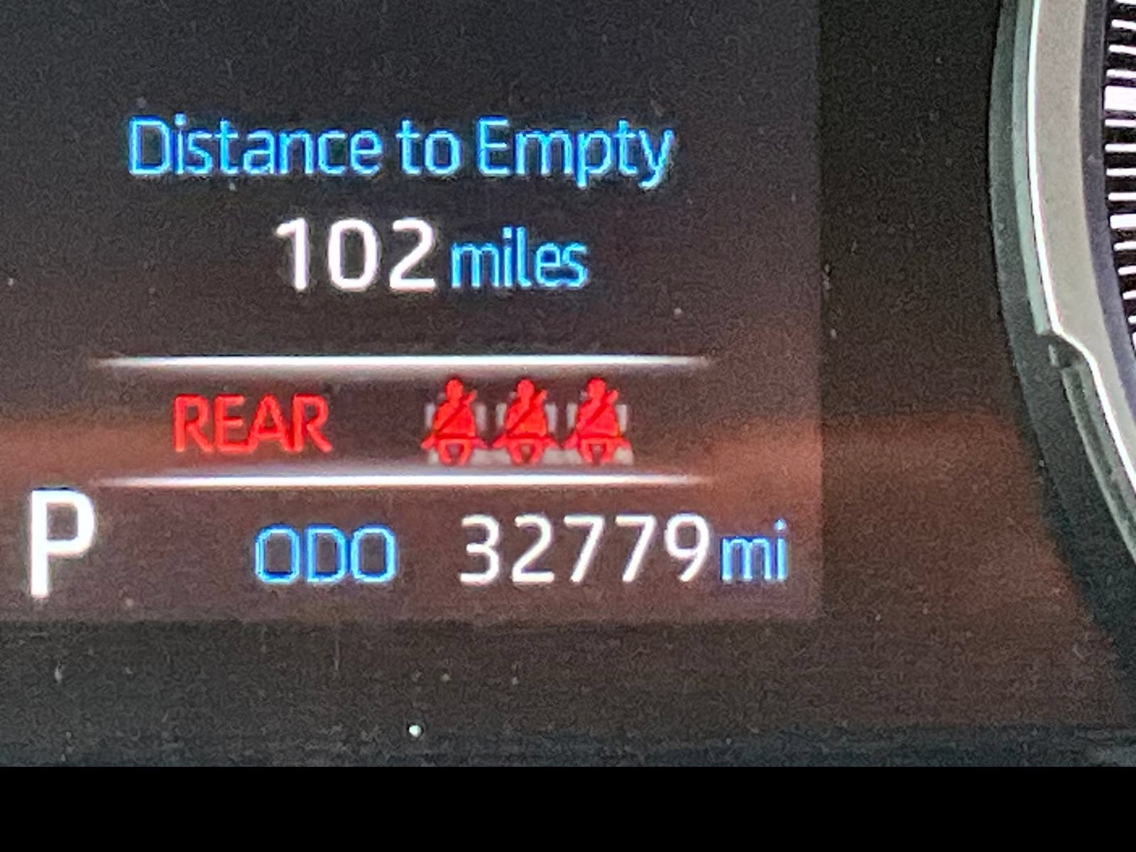 Used 2021 Toyota RAV4 XLE w/ XLE Grade Weather Package AWD/4WD image 18