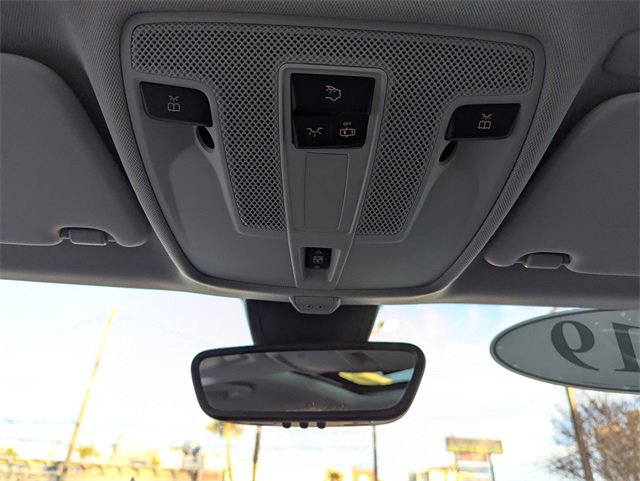 Used 2019 INFINITI QX30 image 26