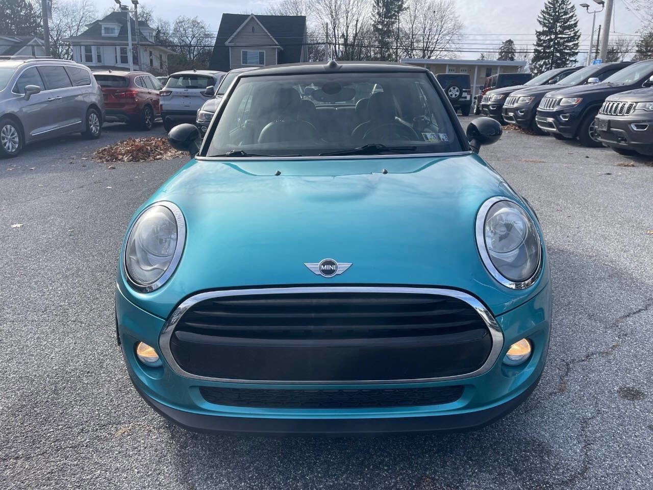 Used 2016 MINI Cooper Convertible image 9