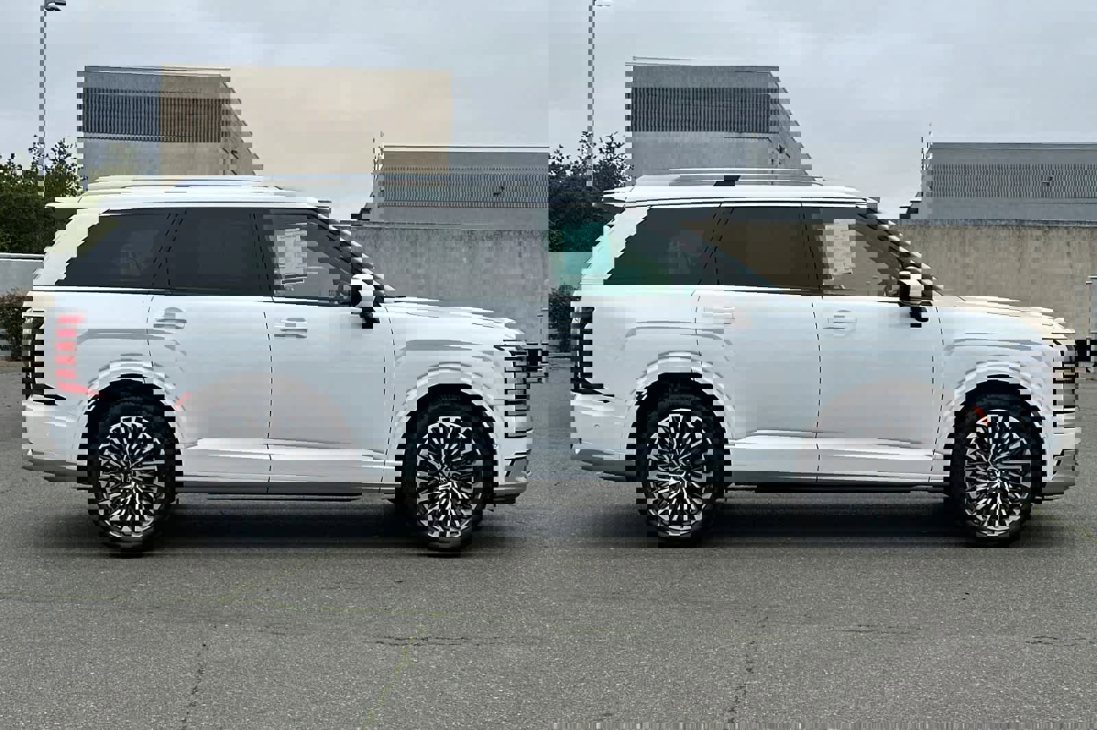 Used 2026 Hyundai Palisade Calligraphy image 6