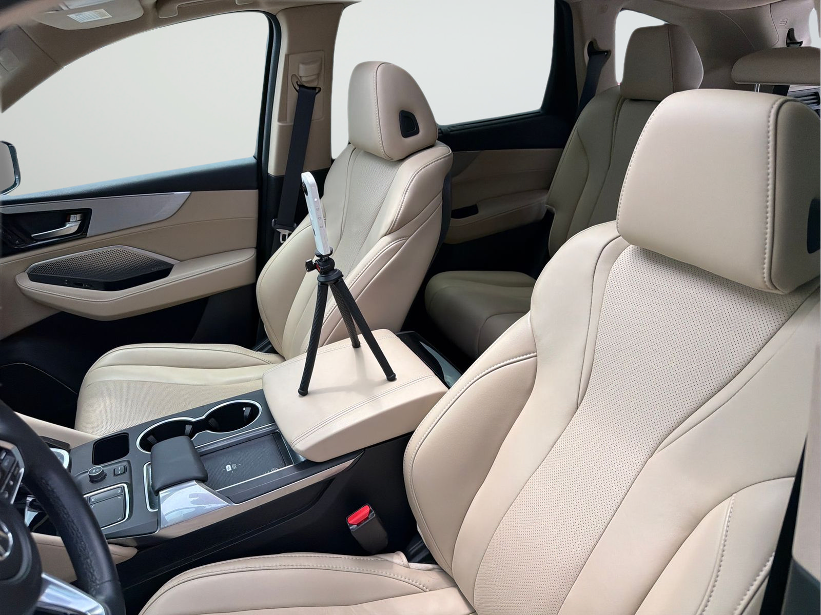 Used 2023 Acura MDX FWD w/ Technology Package image 34