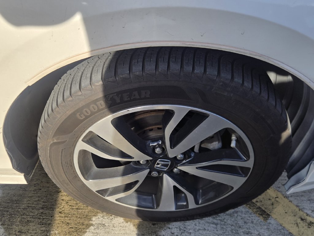 Used 2019 Honda Odyssey Elite image 7