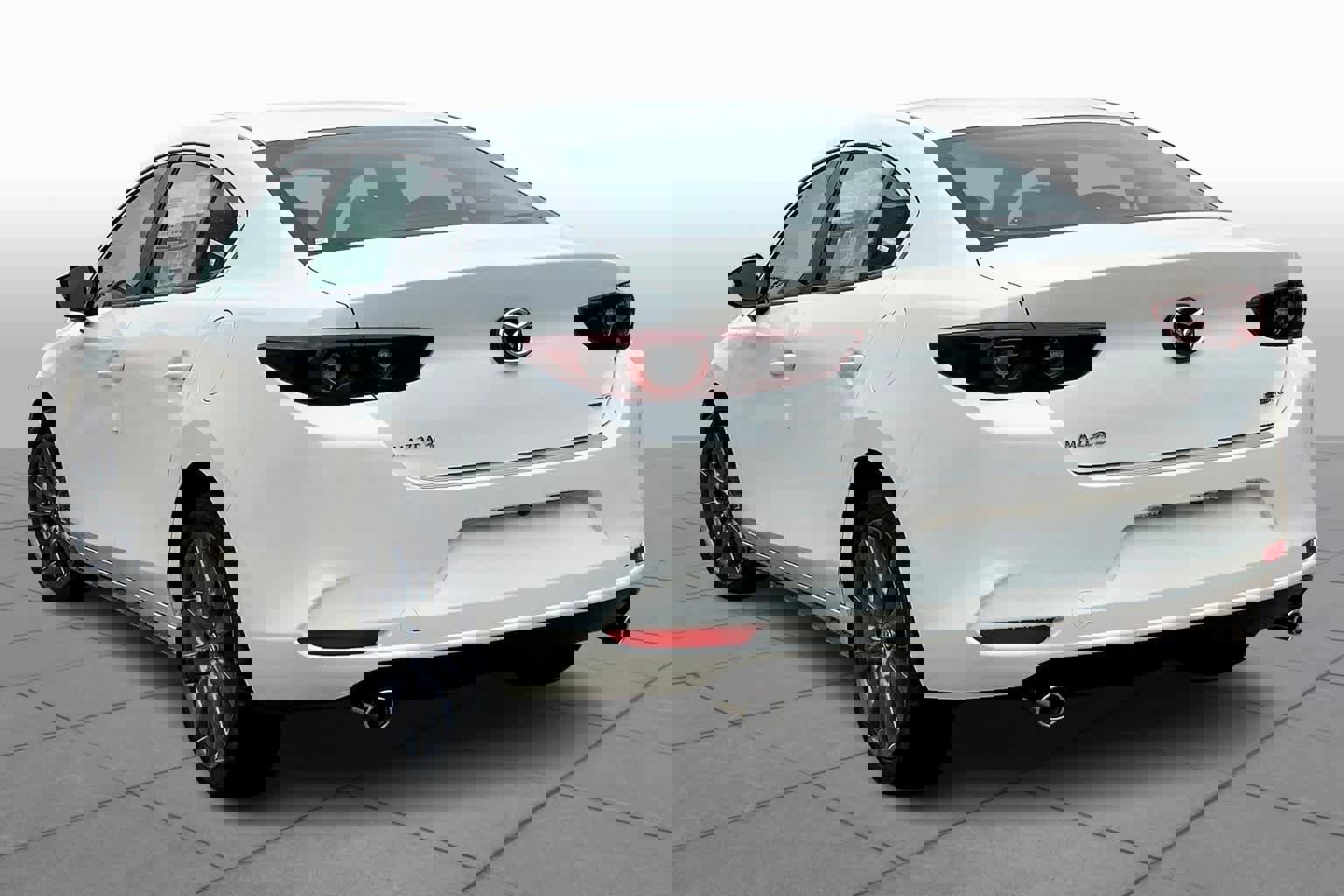 Used 2025 MAZDA MAZDA3 s image 12