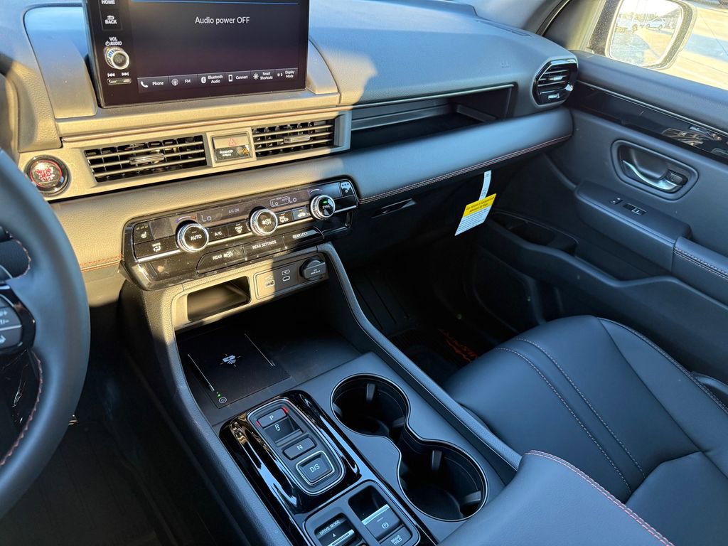 New 2025 Honda Pilot TrailSport image 20