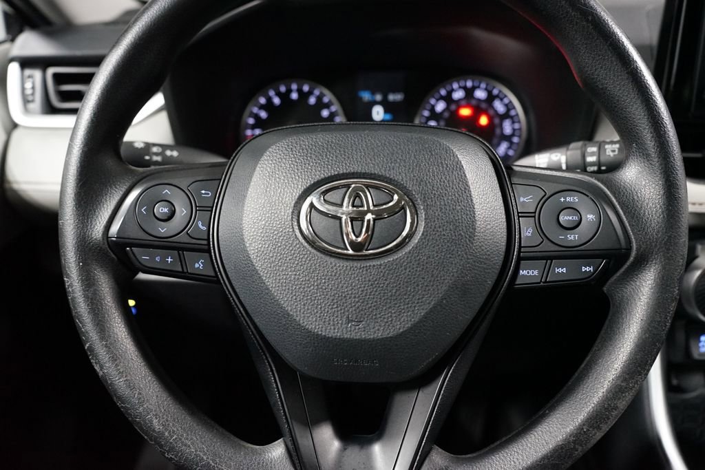 Certified 2022 Toyota RAV4 XLE image 12