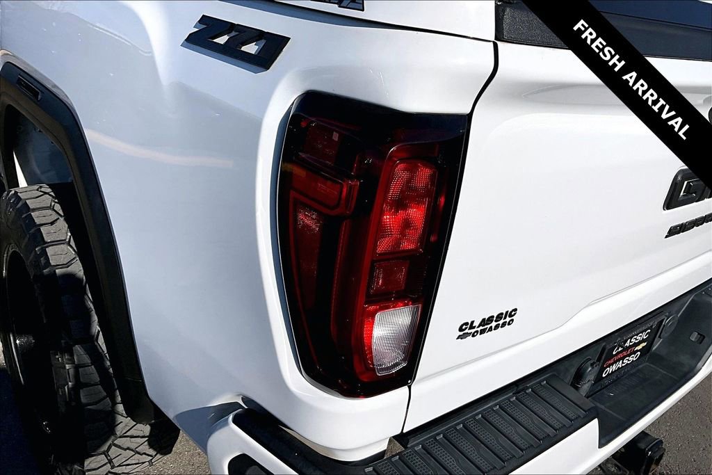 Used 2022 GMC Sierra 2500 Pro w/ Convenience Package image 21