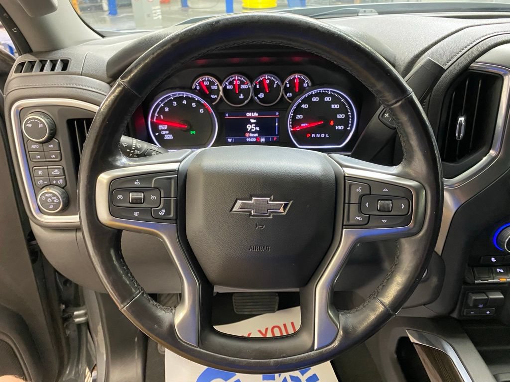 Used 2019 Chevrolet Silverado 1500 LT Trail Boss AWD/4WD image 19