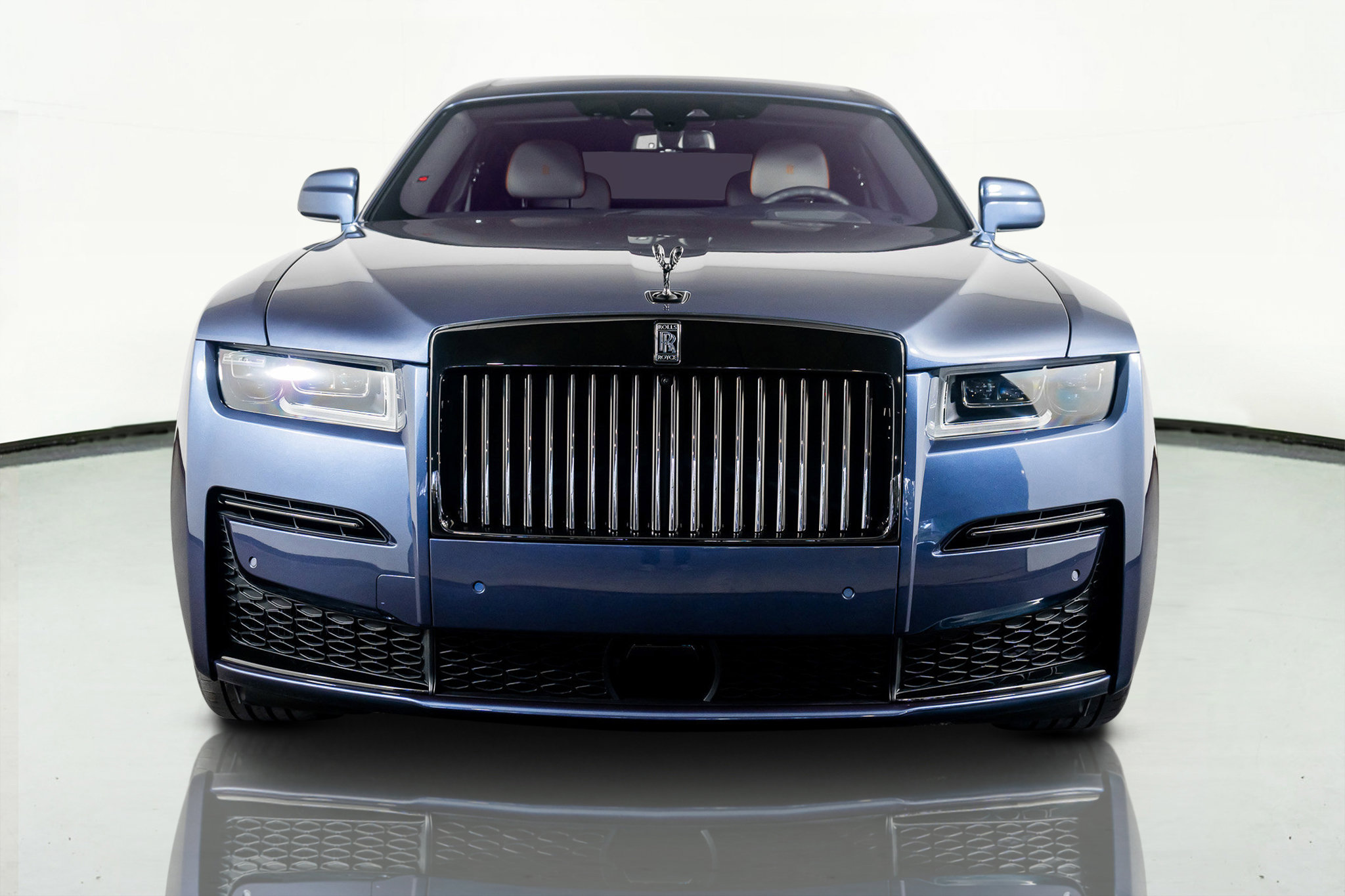 Used 2024 Rolls-Royce Ghost Black Badge w/ Black Badge Ghost Package image 20