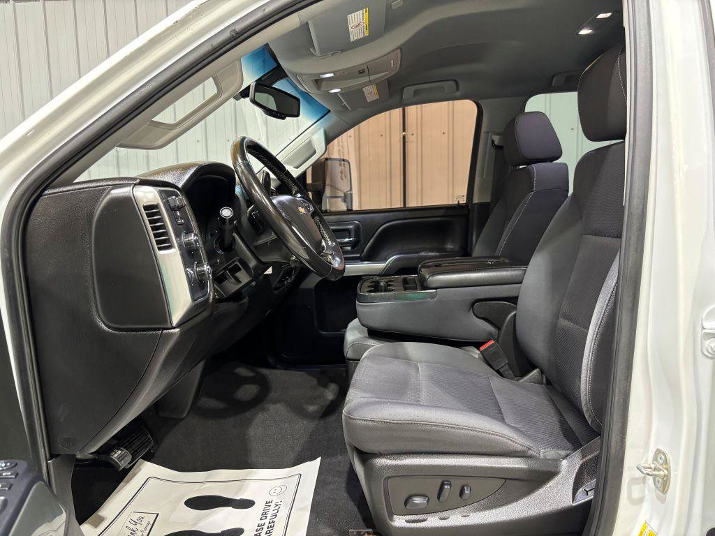 Used 2019 Chevrolet Silverado 2500 LT w/ Texas Edition AWD/4WD image 11