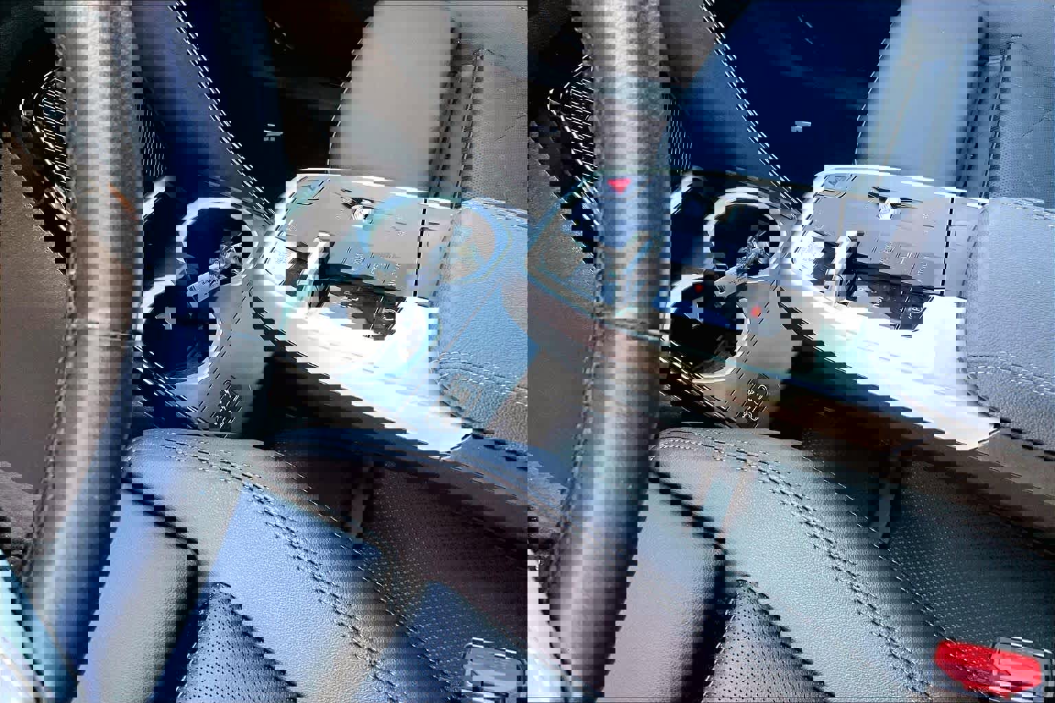 Used 2023 BMW X1 xDrive28i image 16