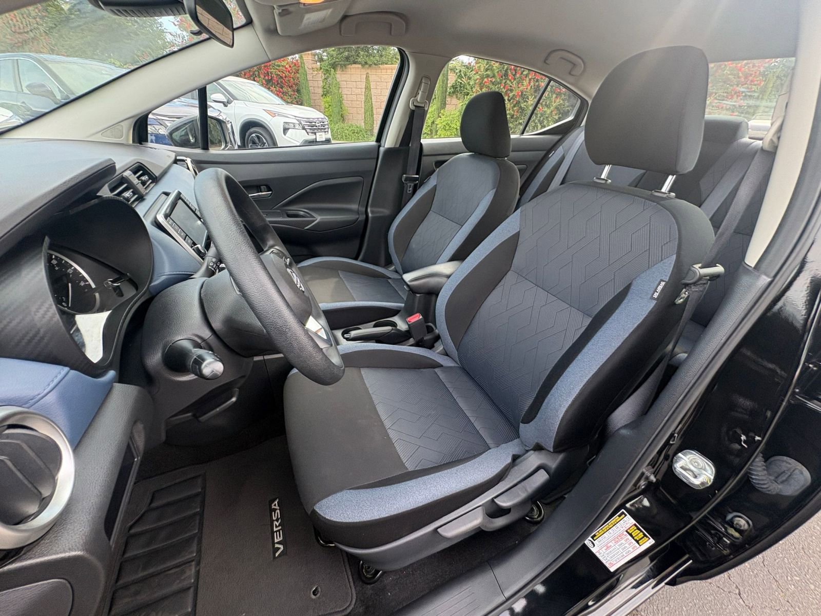 Used 2025 Nissan Versa SV w/ Trunk Package image 34