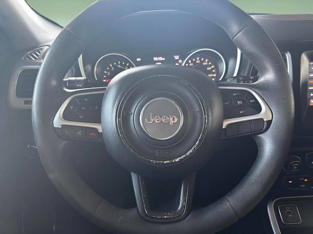 Used 2018 Jeep Compass Sport w/ Tech Group image 15