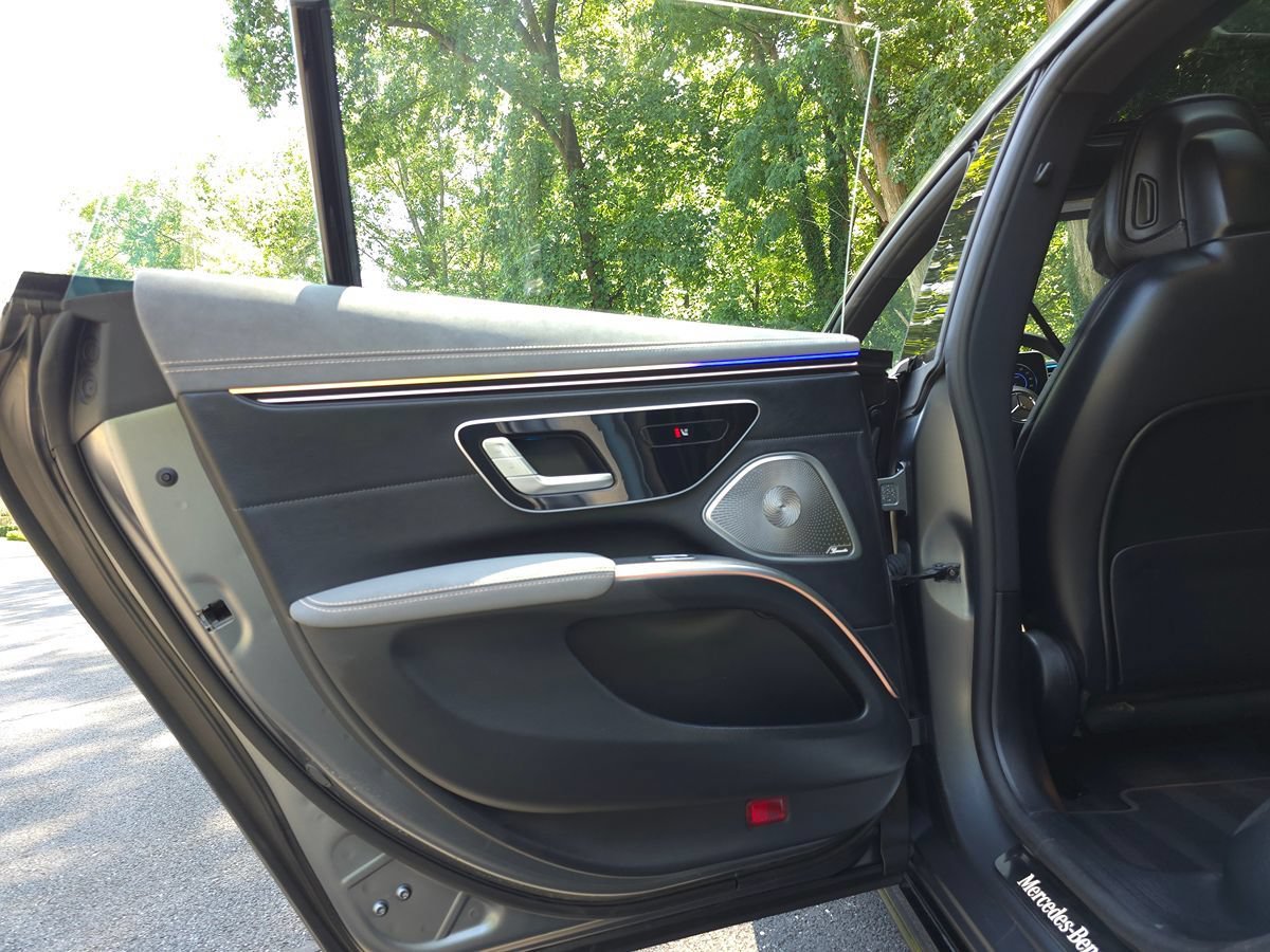 Used 2023 Mercedes-Benz EQS 450+ 4MATIC Sedan image 22