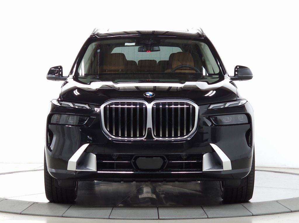 New 2026 BMW X7 xDrive40i image 2
