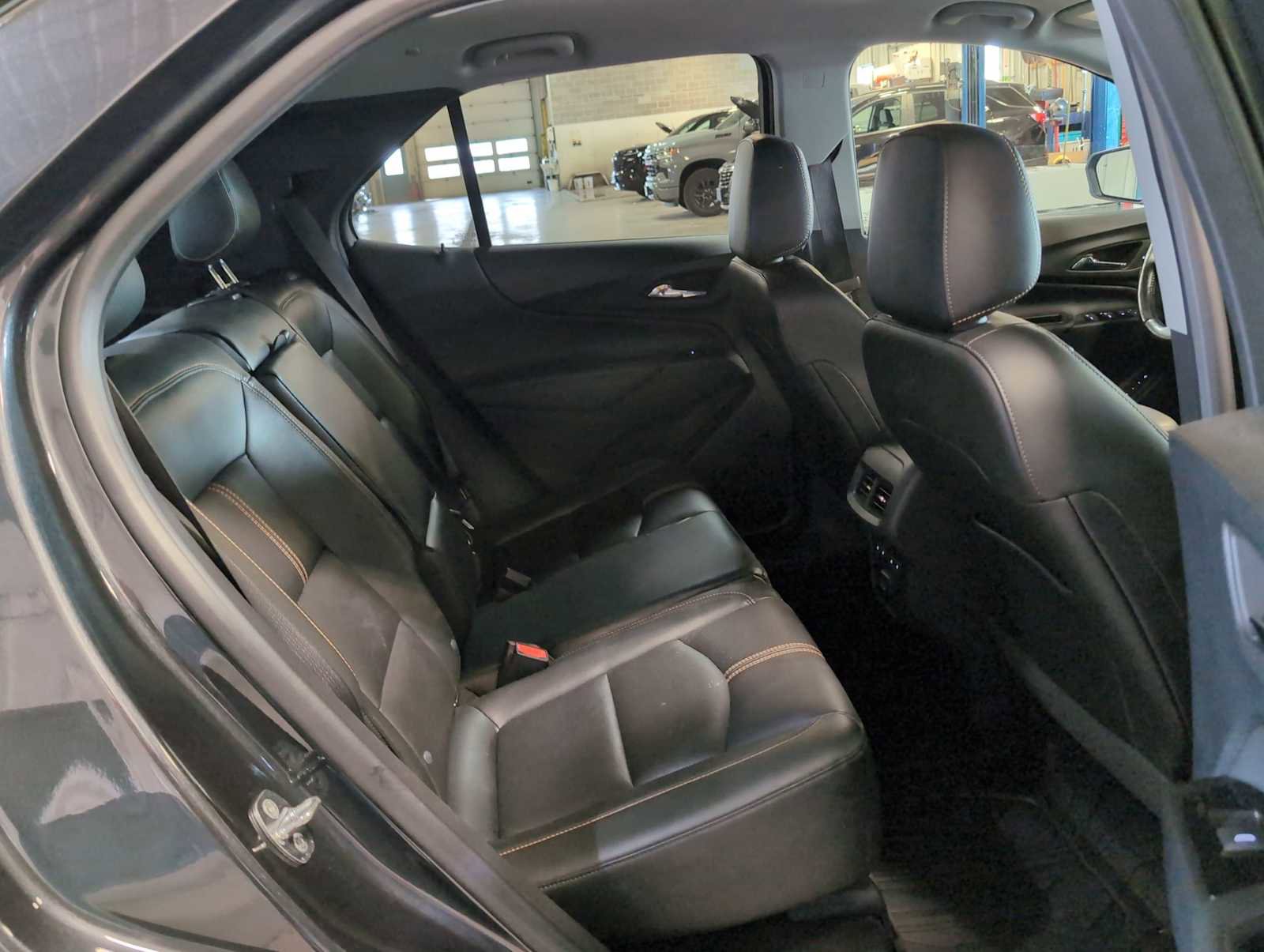 Used 2022 Chevrolet Equinox Premier image 28