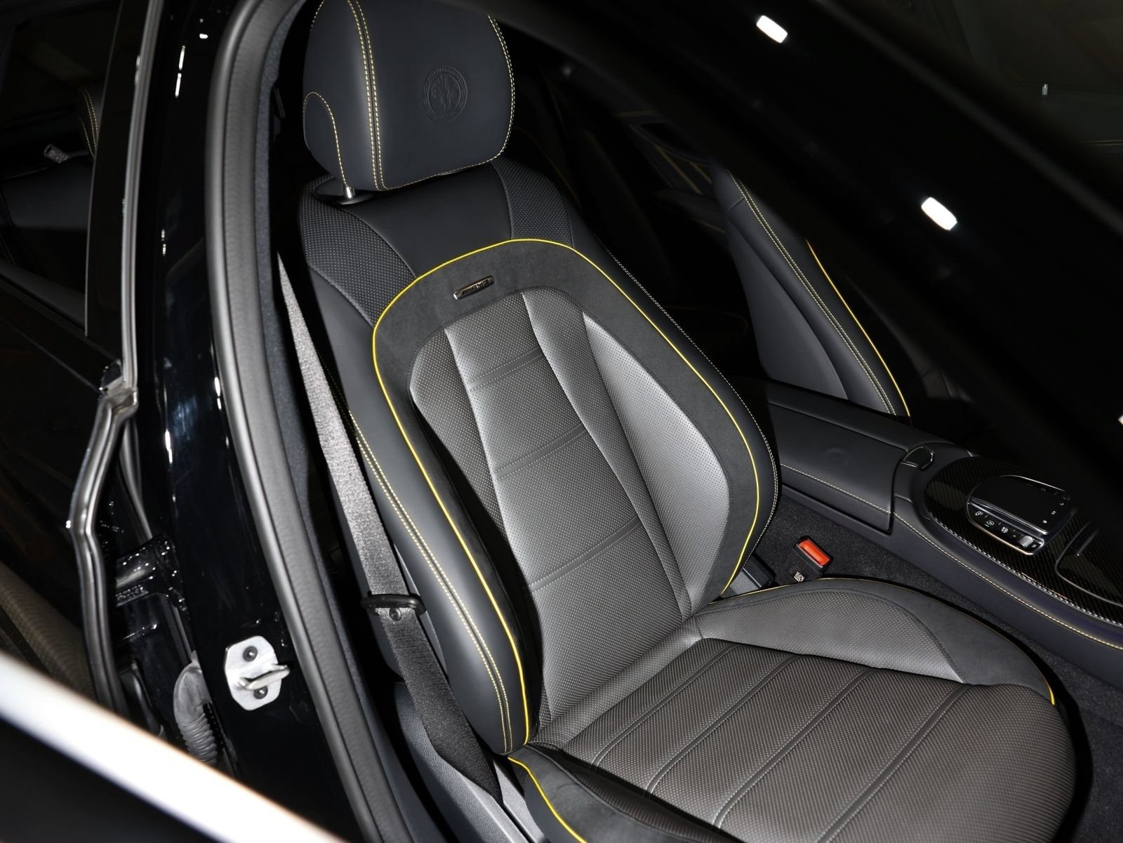Used 2023 Mercedes-Benz E 63 AMG S image 33