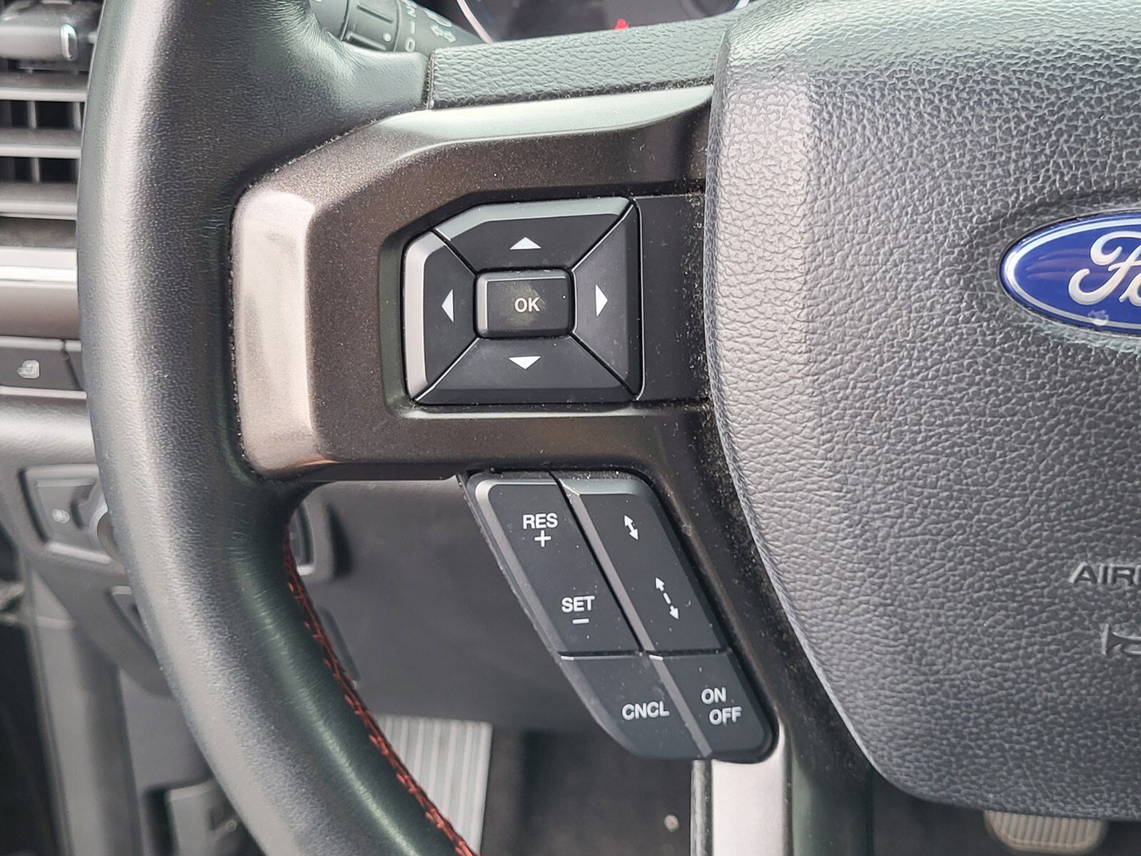 Used 2021 Ford Expedition Max Limited RWD image 25