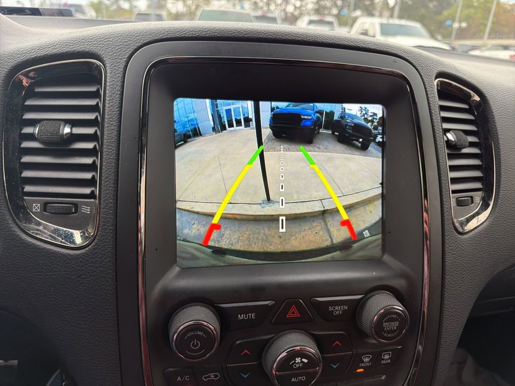 Used 2018 Dodge Durango SRT w/ Technology Group AWD/4WD image 13