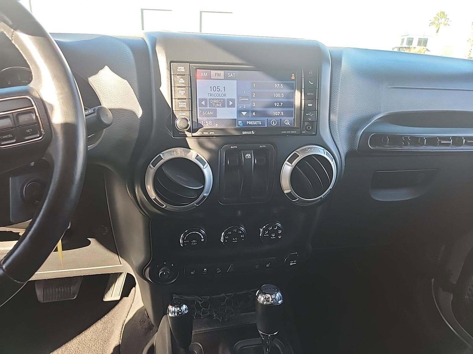 Used 2013 Jeep Wrangler Rubicon w/ PWR Convenience Group image 8