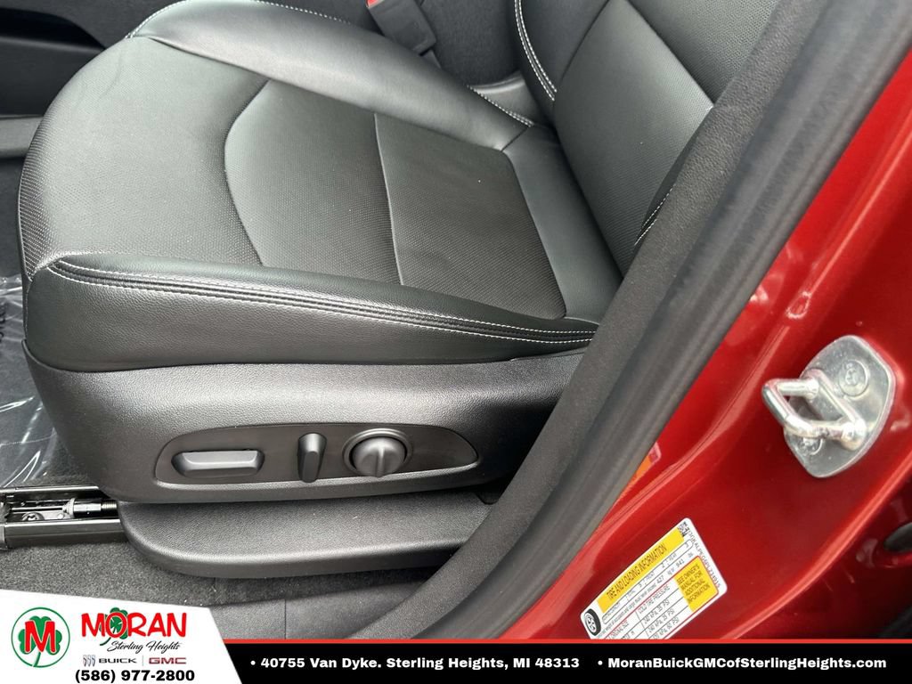 Certified 2023 GMC Terrain SLT FWD image 19