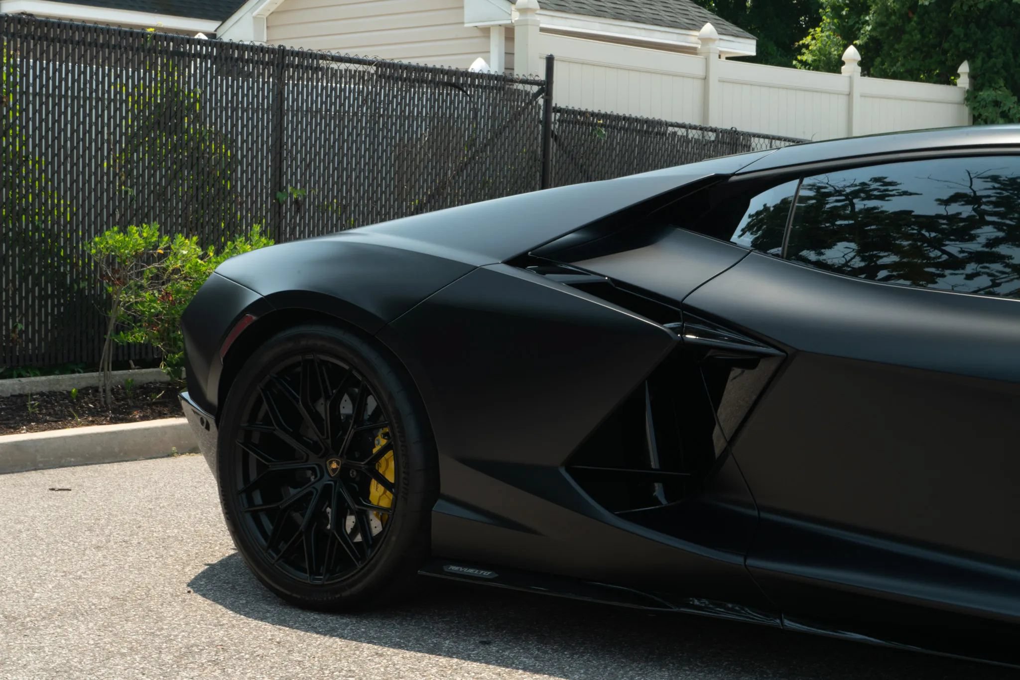 Used 2024 Lamborghini Revuelto AWD/4WD image 50