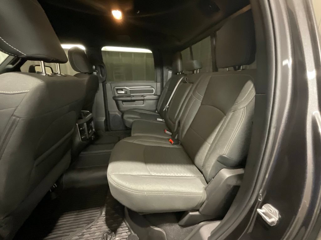 Used 2025 RAM 3500 Big Horn AWD/4WD image 14