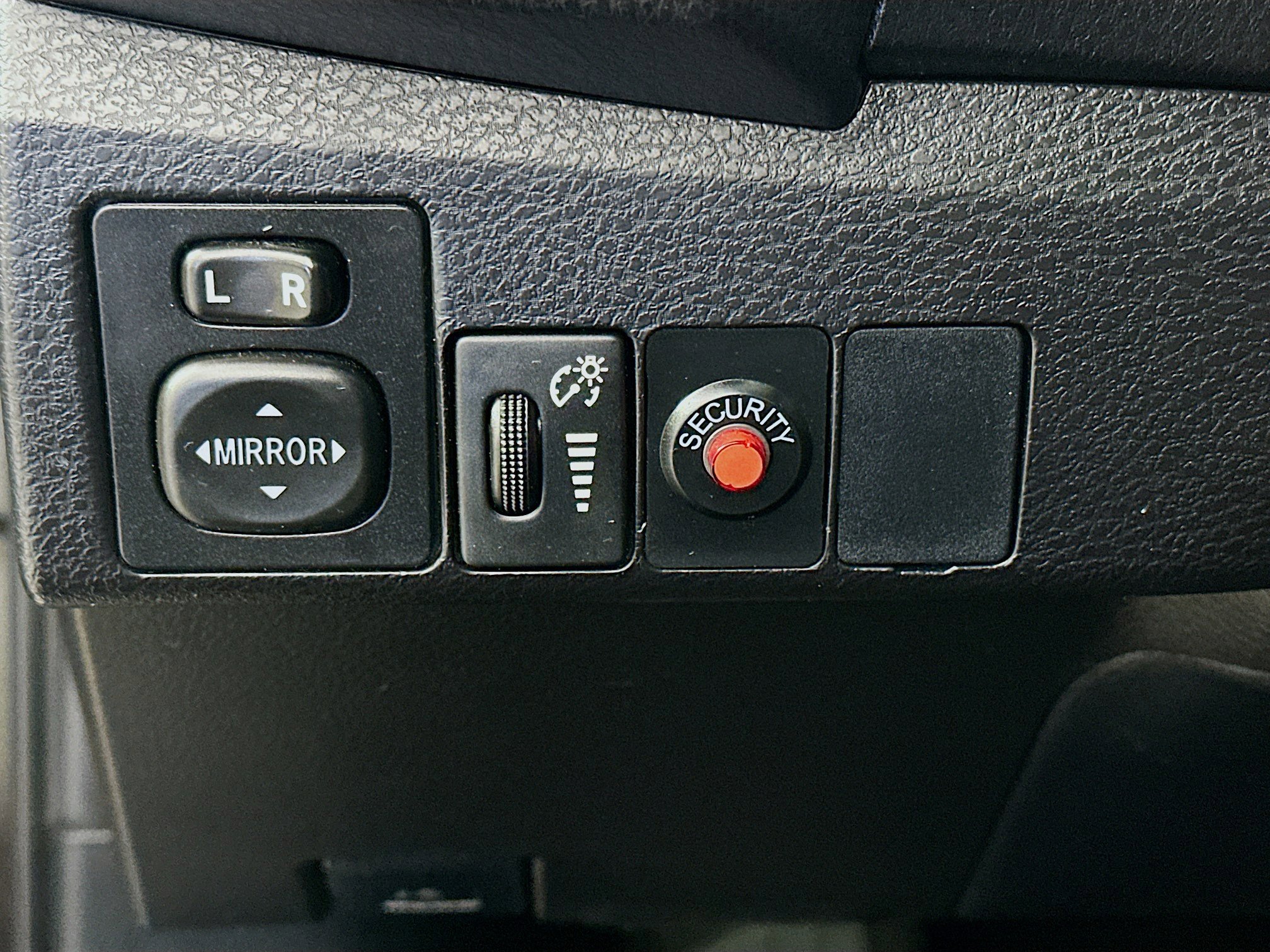 Used 2016 Toyota Corolla S Premium image 16