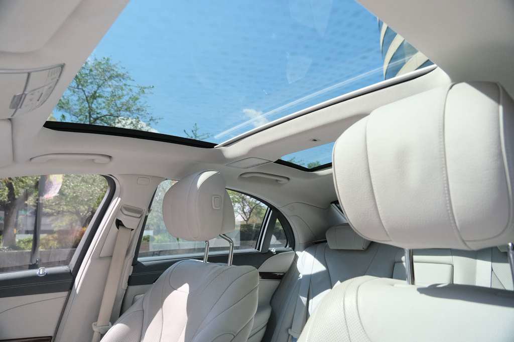 Used 2016 Mercedes-Benz S 550 Sedan image 39