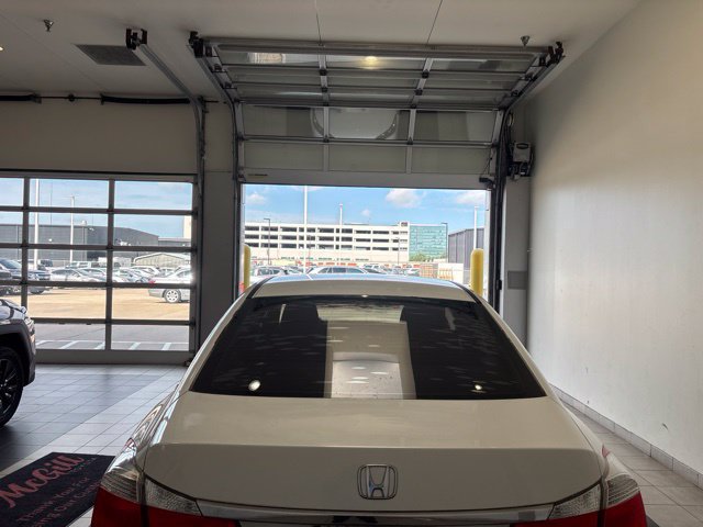 Used 2014 Honda Accord EX image 11