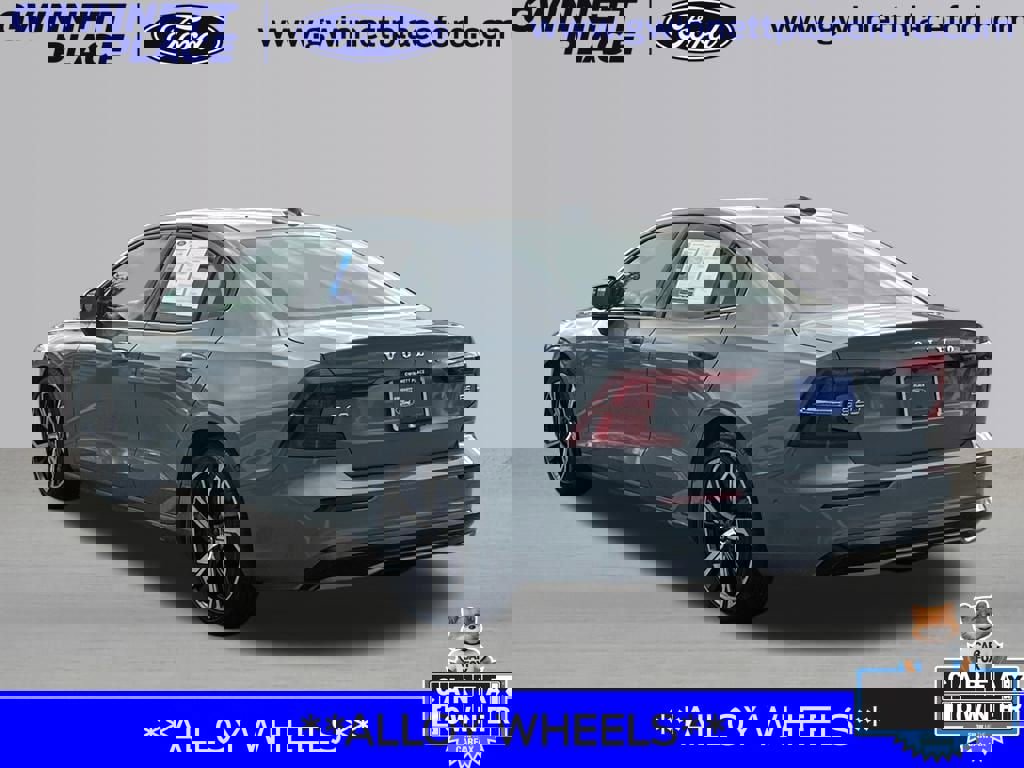 Used 2024 Volvo S60 B5 Plus image 7