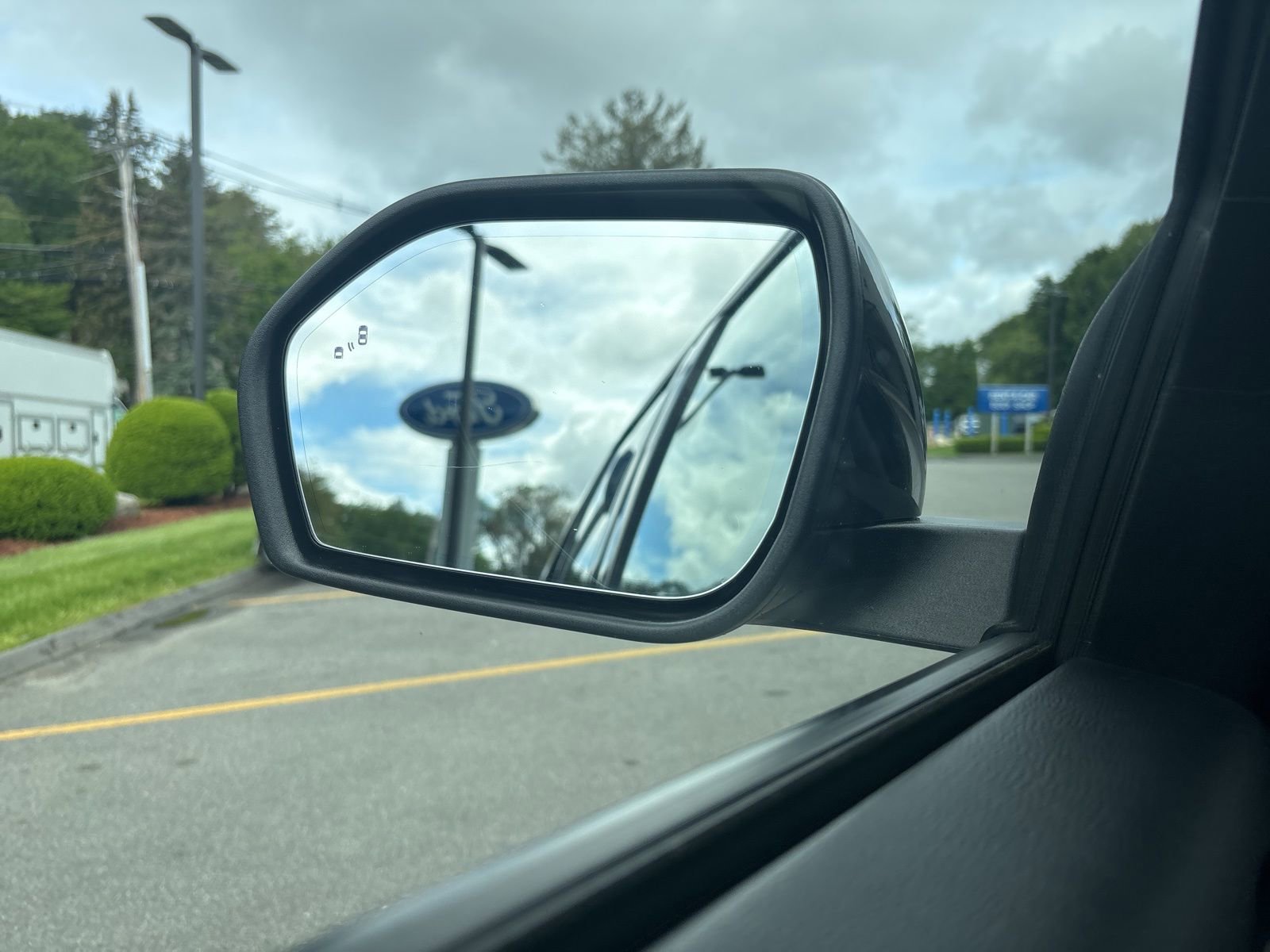 Used 2022 Ford Explorer ST w/ Equipment Group 401A image 25