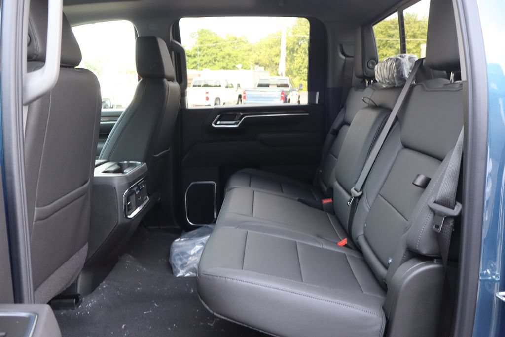 New 2026 Chevrolet Silverado 3500 LTZ w/ LTZ Plus Package AWD/4WD image 21